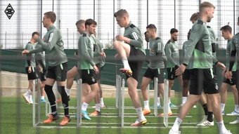 Monchengladbach have been training ahead of the Frankfurt game. DUGOUT