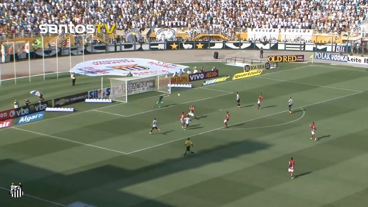VIDEO: Robinho's incredible match against Portuguesa in 2015