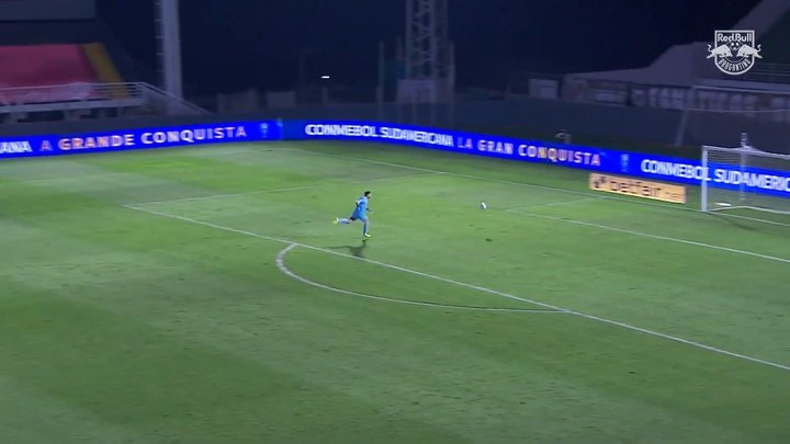 VÍDEO: Com gol do meio de campo, Red Bull Bragantino vence o Rosario e avança na Sula
