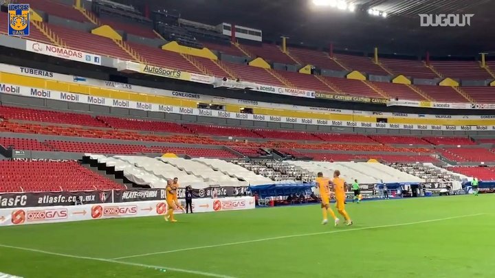 VIDEO: Carlos González’s great headed goal v Atlas