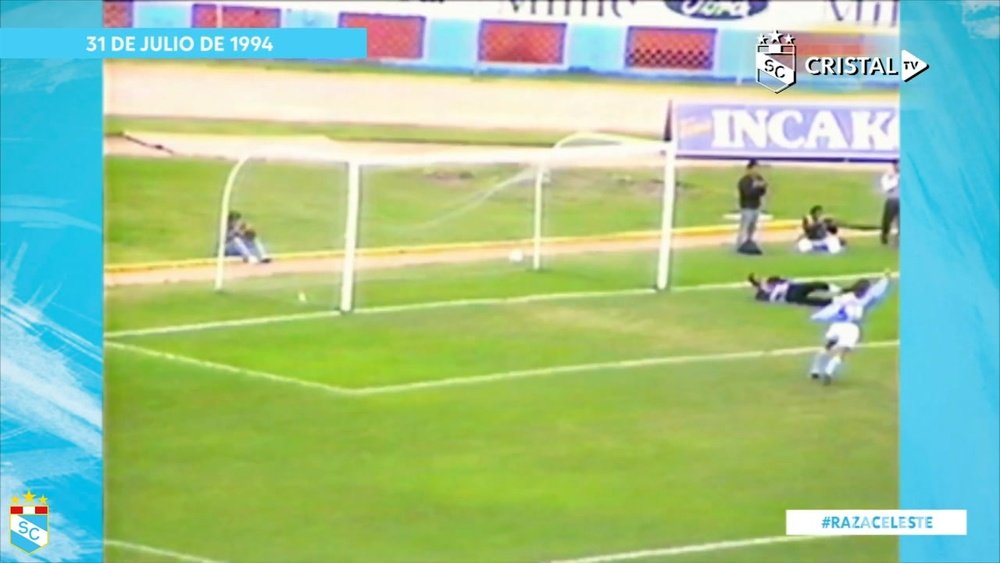 Sporting Cristal won 11-1. DUGOUT