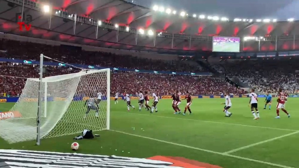 Gol de Willian Arão contra o Vasco na semifinal do Campeonato Carioca. DUGOUT
