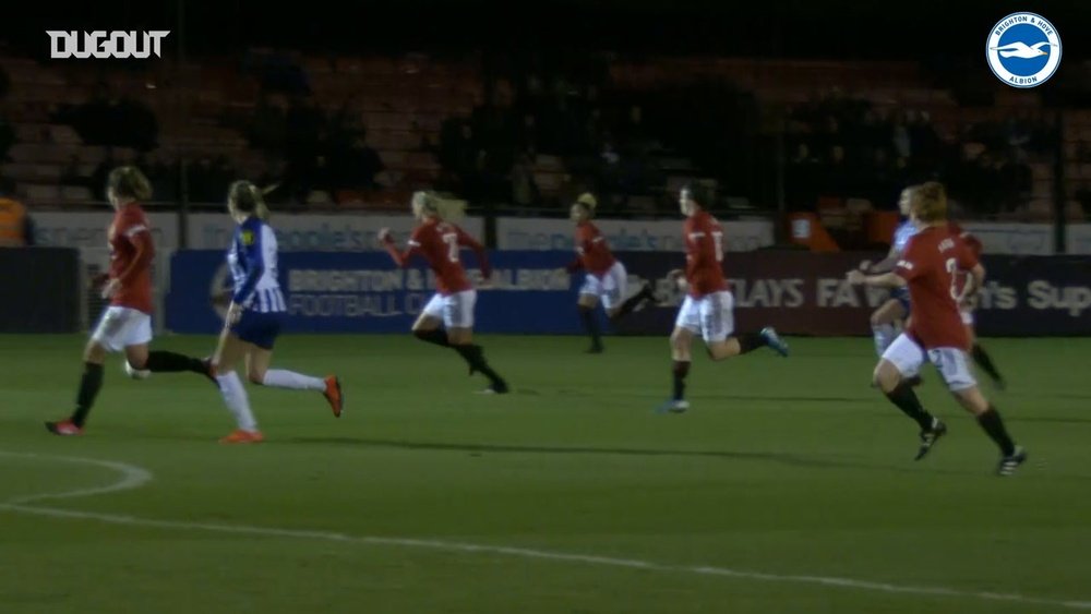 Brighton Women. DUGOUT