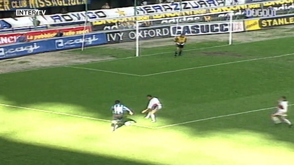 Le but magnifique de Ruben Sosa contre le Genoa en 1995. DUGOUT
