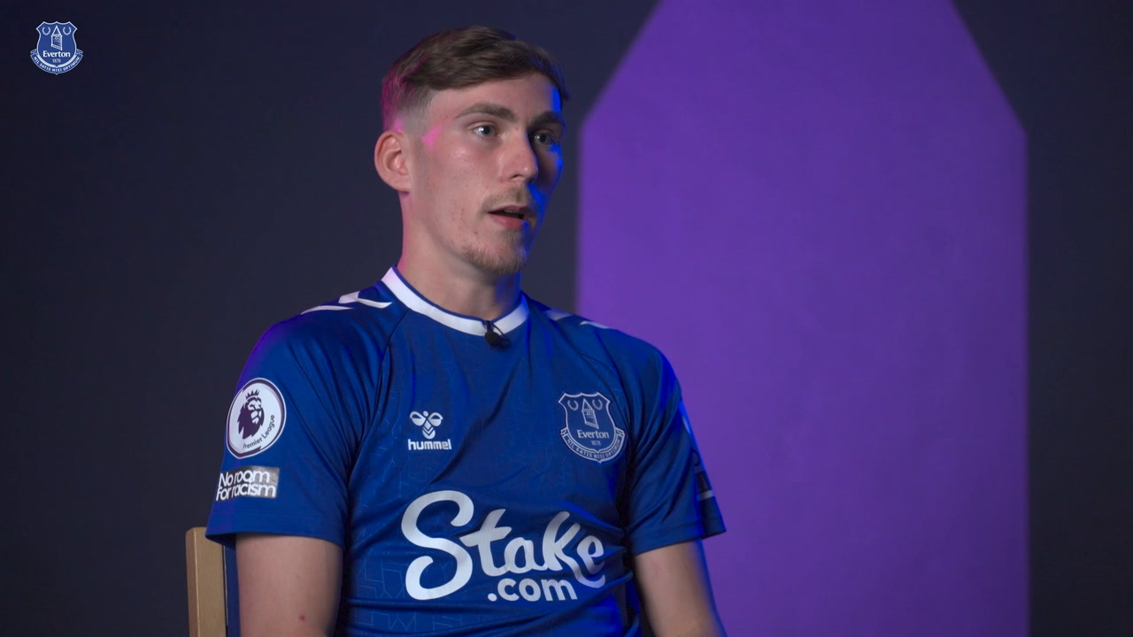 VIDEO James Garner's first Everton interview