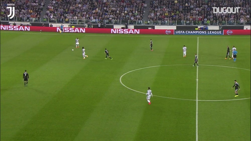 Morata marcou para a Juventus contra o Real Madrid após jogada com diversos toques rápidos. DUGOUT