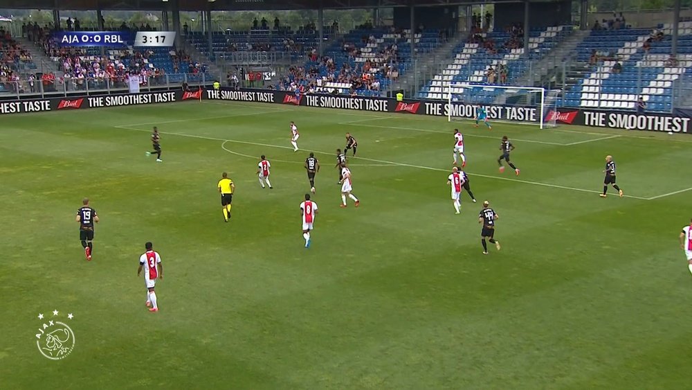 Dusan Tadic scored as Leipzig and Ajax drew 1-1. DUGOUT