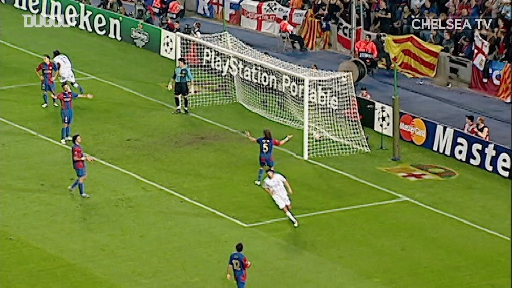 Lampard lobs home from impossible angle to draw with FC Barcelona. DUGOUT