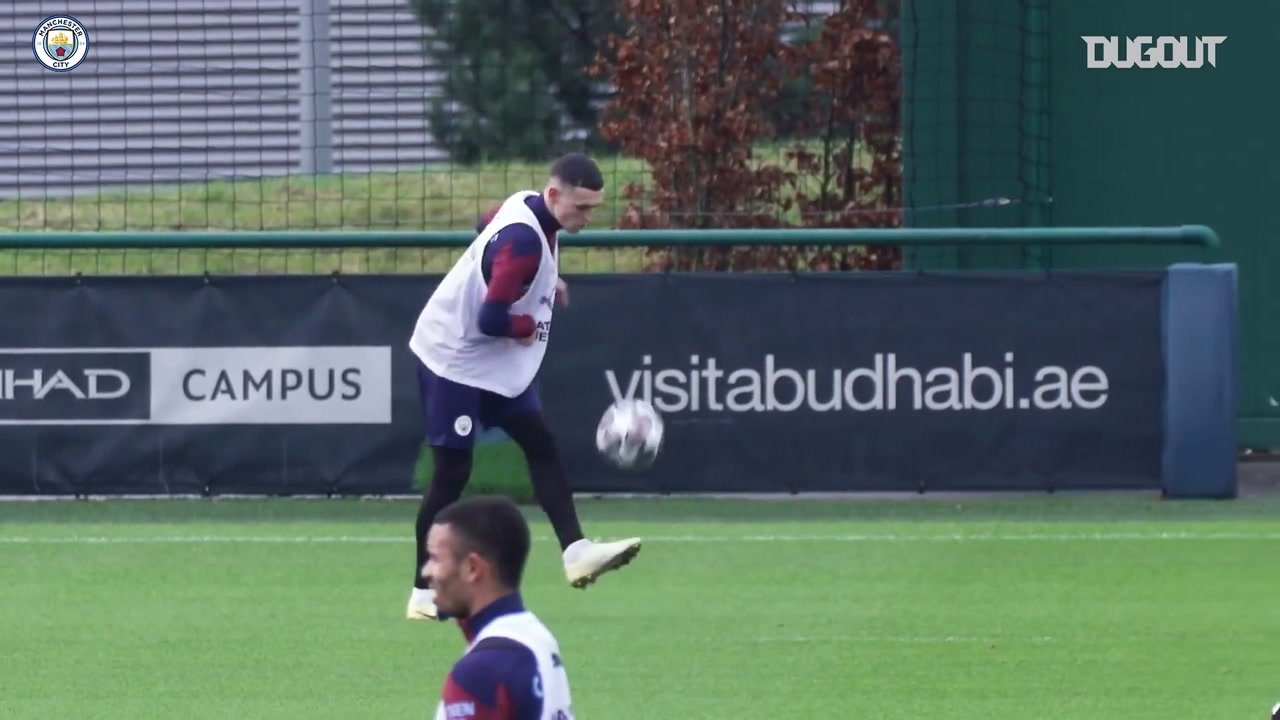 VÍDEO: Manchester City se prepara para encarar o 'Gladbach na Champions