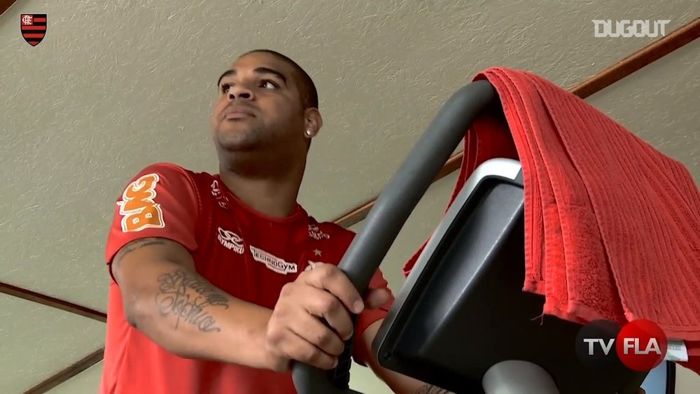 Adriano's best training moments. DUGOUT