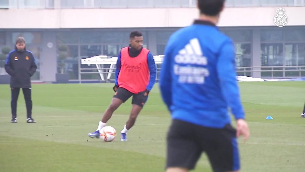 Real Madrid prepare for match with Alcoyano. DUGOUT