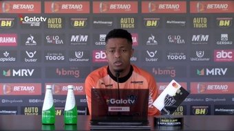 Keno atacante do Atlético Mineiro em coletiva de imprensa.Dugout