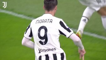 Il gol di Morata contro lo Spezia. Dugout