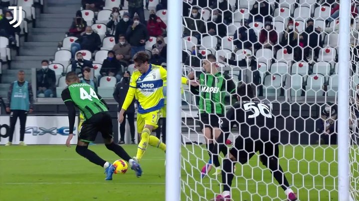 VIDEO: Vlahovic's crucial goal v Sassuolo