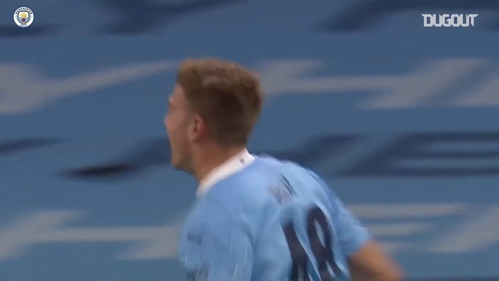 VIDEO: Liam Delap's first Man City goal