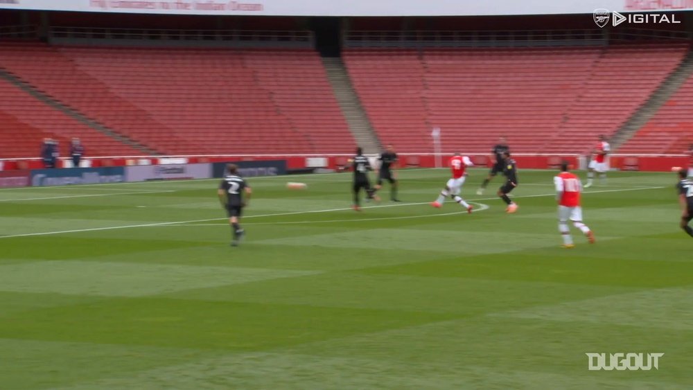 VIDEO: Lacazette and Aubameyang score in Emirates friendly vs Charlton. DUGOUT