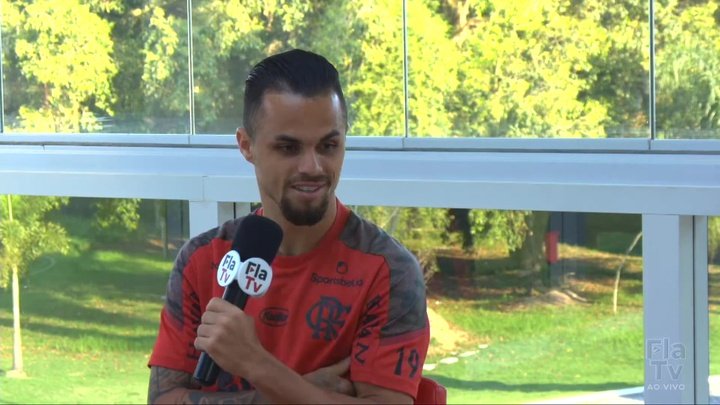 VÍDEO: Michael comenta lances dos gols que marcou contra o Palmeiras