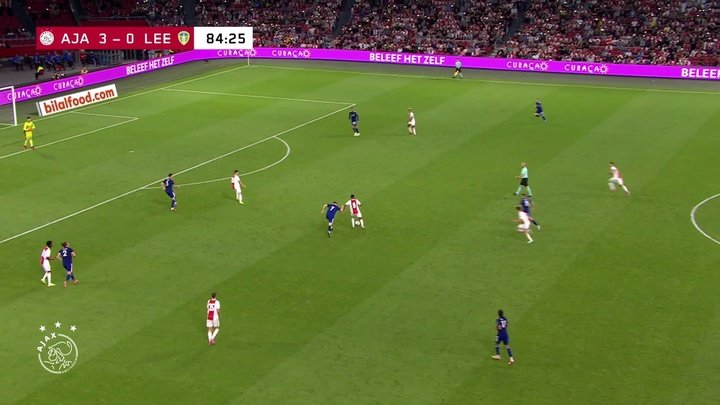 Danilo marca em goleada do Ajax sobre o Leeds em amistoso de pré-temporada