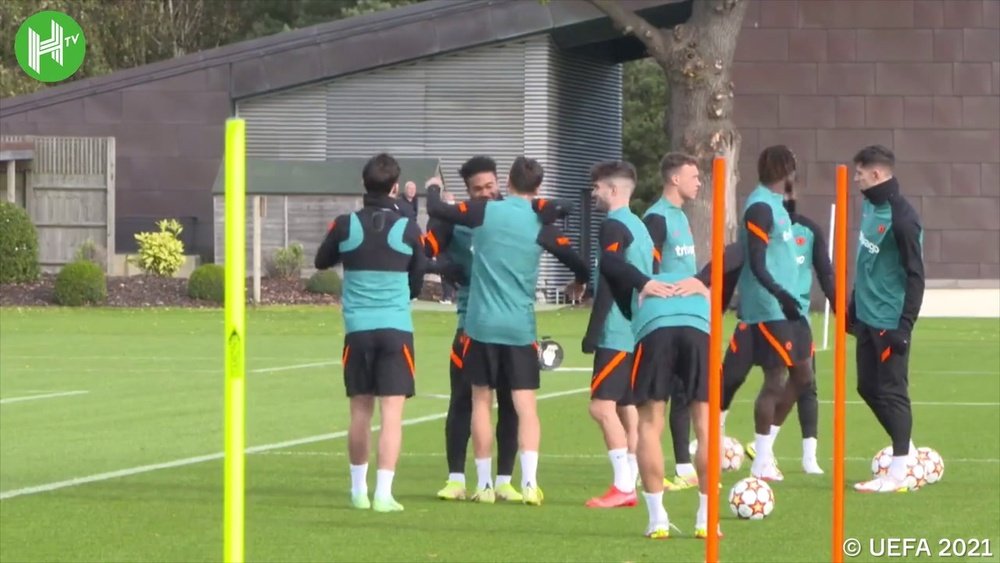 Le dernier entrainement de Chelsea avant Malmö. Dugout