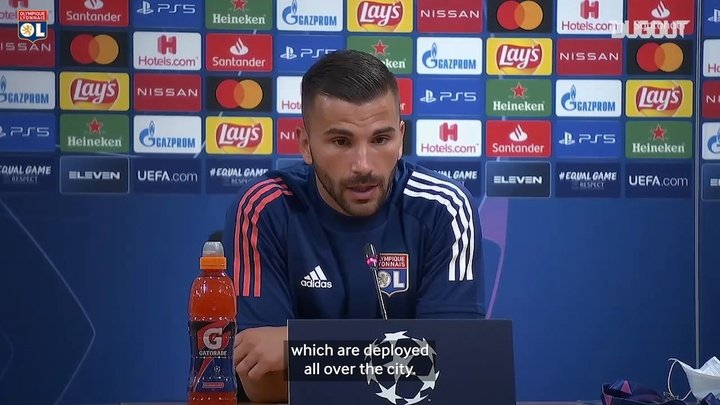 VIDEO: Anthony Lopes reaction before Bayern Munich