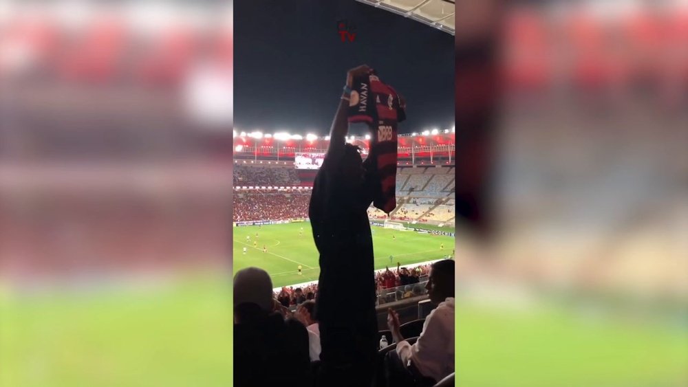 Vini Jr é ovacionado no Maracanã.