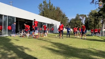 Chivas prepara la segunda jornada del Clausura Mexicano. Dugout