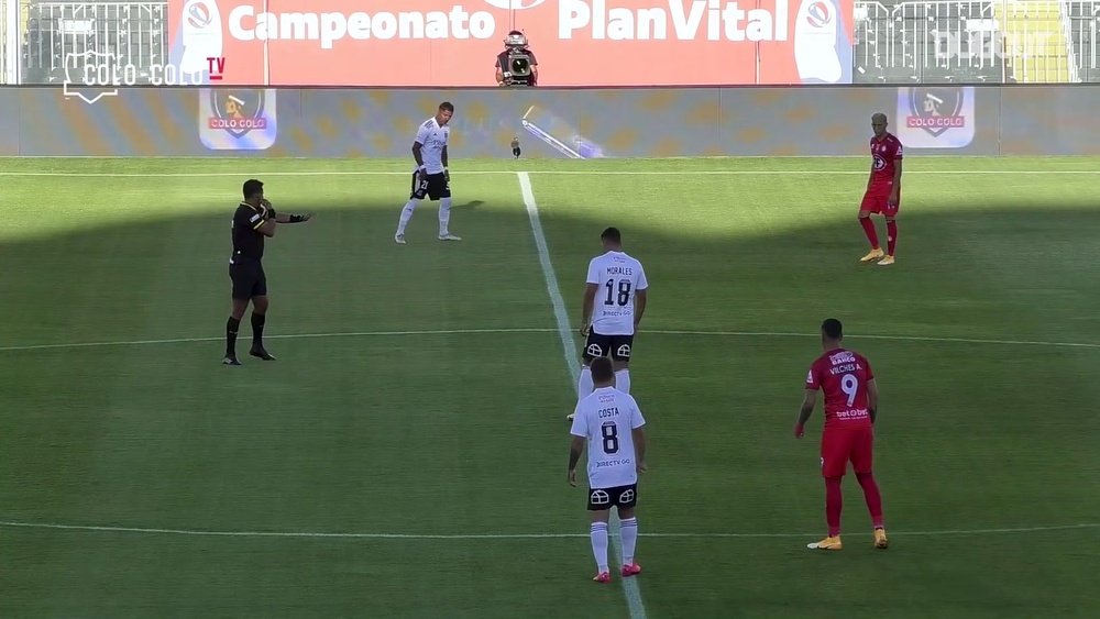 Colo-Colo recebeu o Unión La Calera na estreia do Campeonato Chileno. DUGOUT