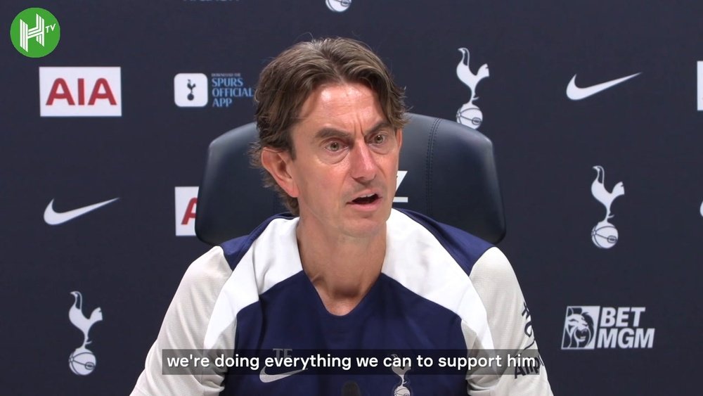 Frank condemned racist abuse of Mathys Tel. DUGOUT