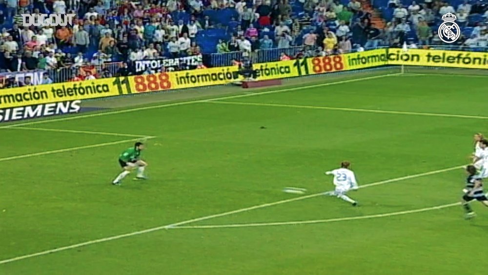 VIDEO: David Beckham's goals for Real Madrid - Part V. DUGOUT