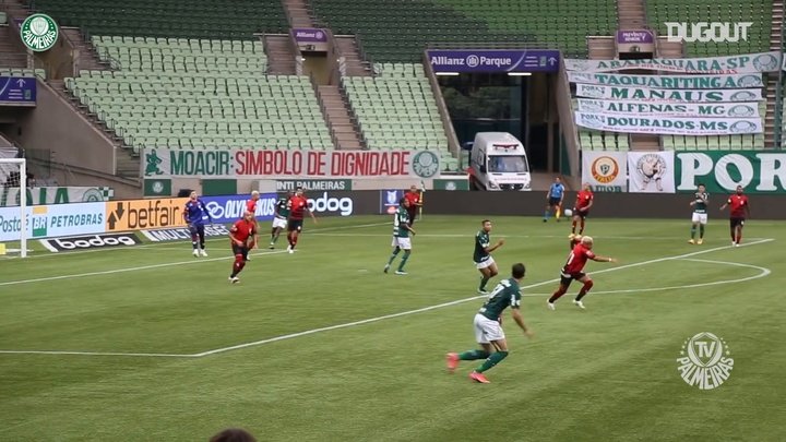 VÍDEO: Golaço de Matías Viña contra o Atlético-GO no Allianz Parque