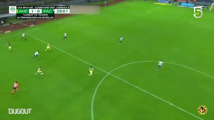 VIDEO: il pazzesco gol da centrocampo di Sánchez