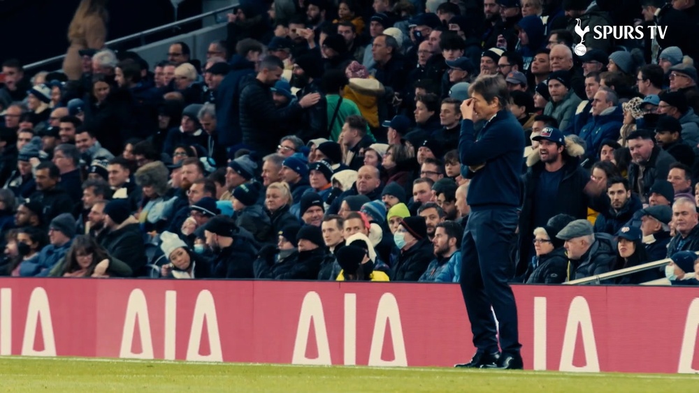 Conte Cam: la prima vittoria casalinga in Premier League. Dugout