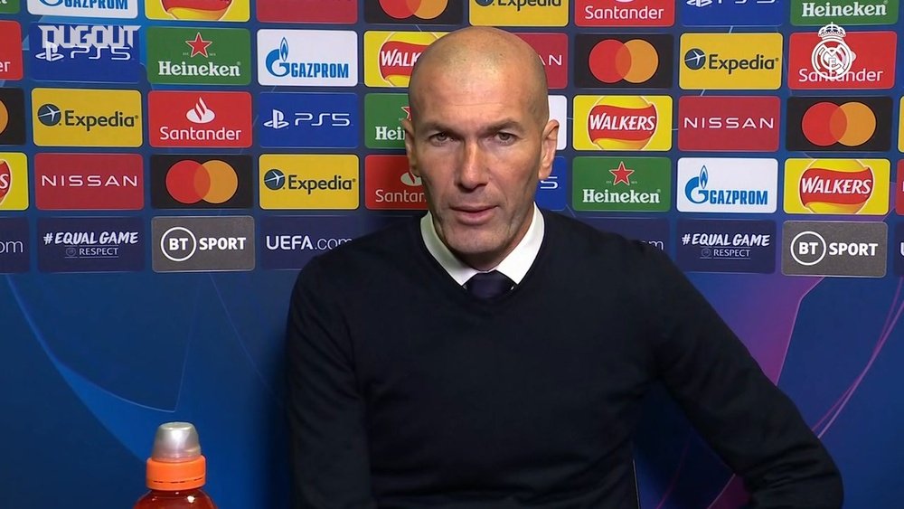 Zinedine Zidane reflected on Real Madrid's CL elimination to Chelsea. DUGOUT