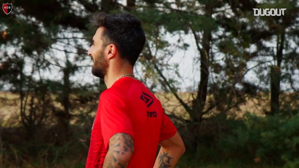 VÍDEO: Ignacio Scocco treina em sua cidade natal na Argentina VÍDEO: Ignacio Scocco treina em sua cidade natal na Argentina