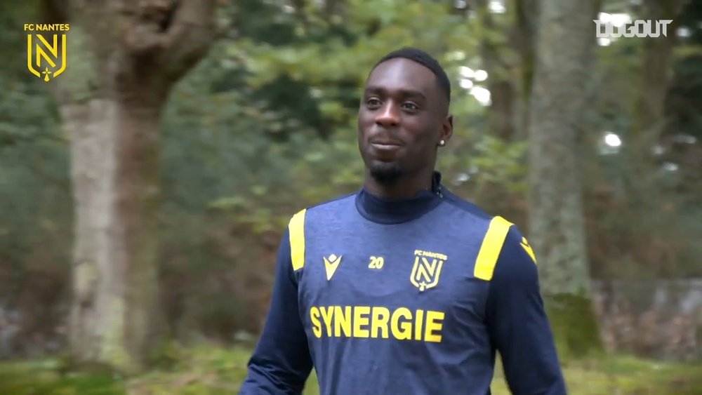 Le premier entrainement d'Augustin et Corchia à Nantes. dugout