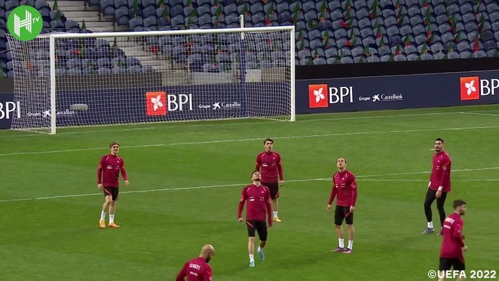 VÍDEO: Turquia faz o último treino no Estádio do Dragão para enfrentar Portugal