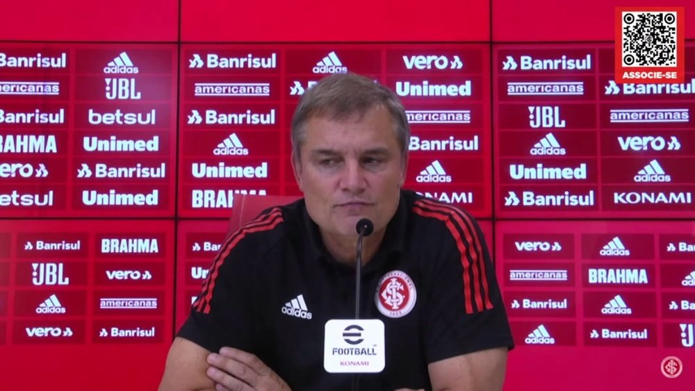 Aguirre analisa derrota para o Flamengo e vê início de jogo inesperado. DUGOUT