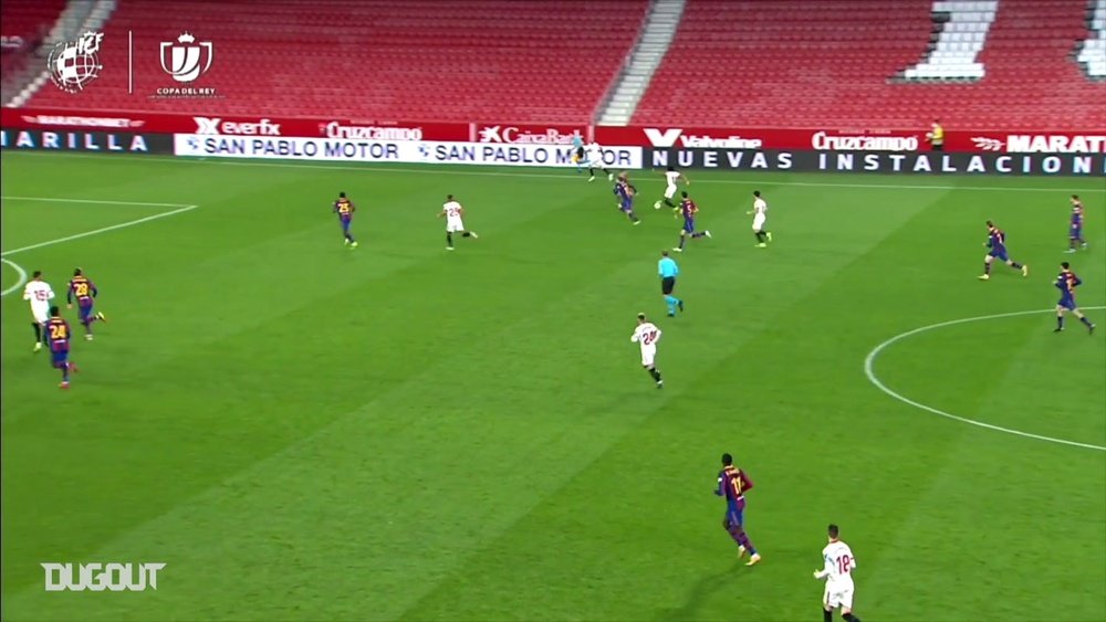 VIDÉO : Le superbe but de Jules Koundé contre Barcelone. Dugout