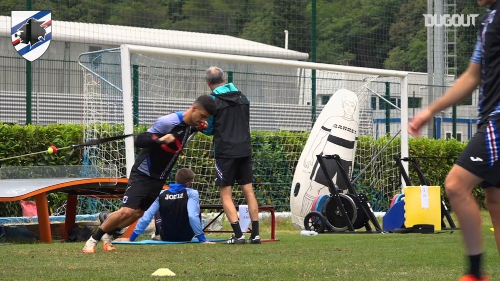 Sampdoria's players did fitness exercises as part of training. DUGOUT