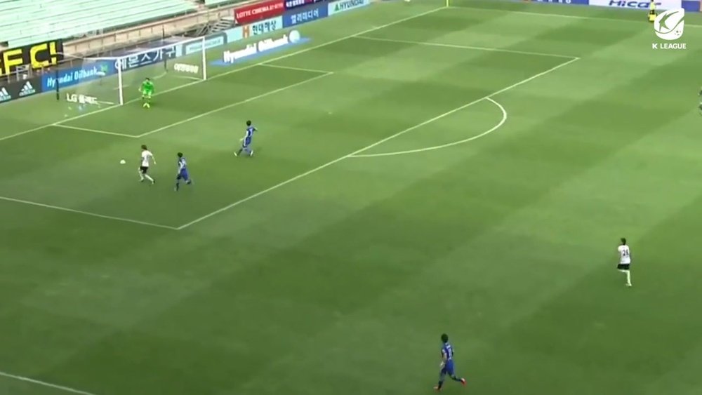 Le superbe but de Hwang Ui-jo contre Ulsan. DUGOUT