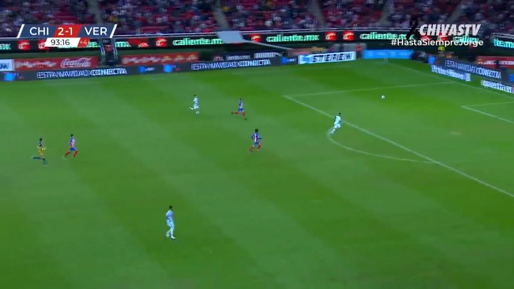 Le but historique du gardien Toño Rodríguez depuis sa propre surface. dugout