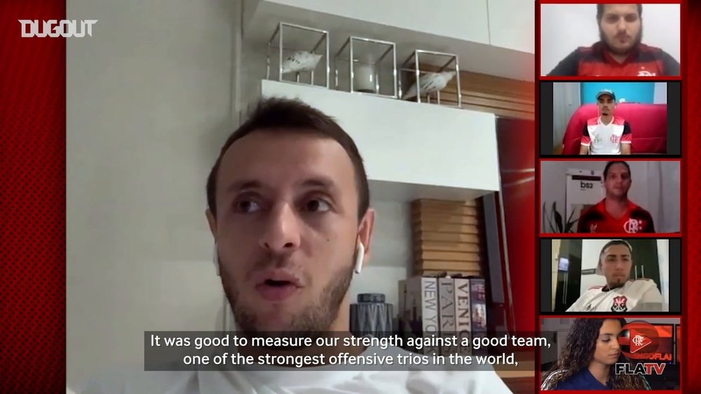 Rafinha: Mané is the best striker I've ever faced for Flamengo. DUGOUT