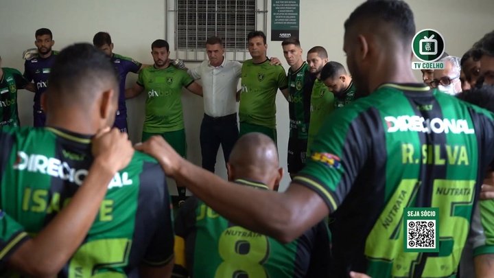 VÍDEO: Juninho ‘inflama’ vestiário do América-MG antes de duelo contra o Flamengo