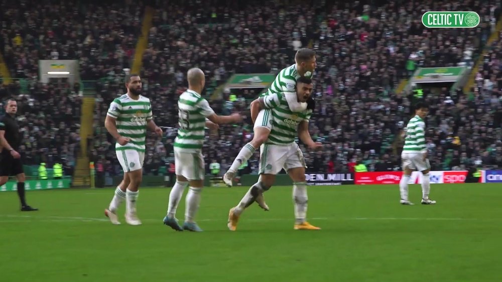 Giakoumakis bags a hat-trick against Dundee. DUGOUT