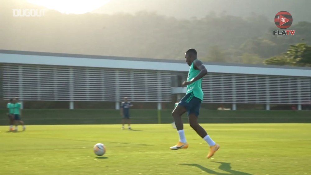 Flamengo's first session before Independiente del Valle clash. DUGOUT