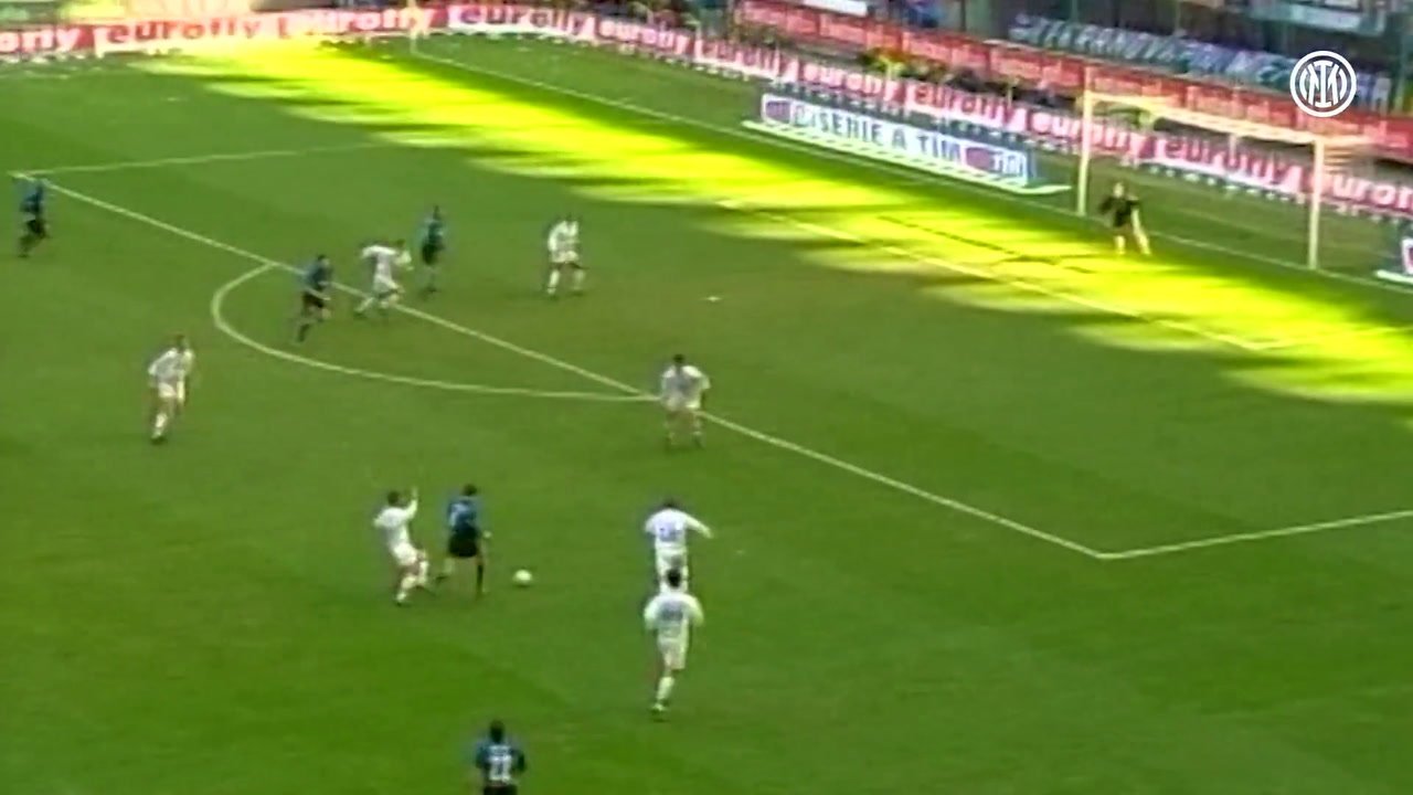 Le meilleur de Batistuta à l'Inter Milan. DUGOUT