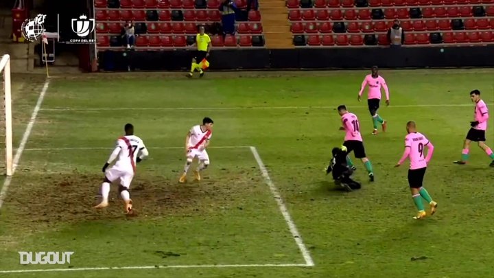 VIDEO: Messi dribbles past keeper and defender inside the box