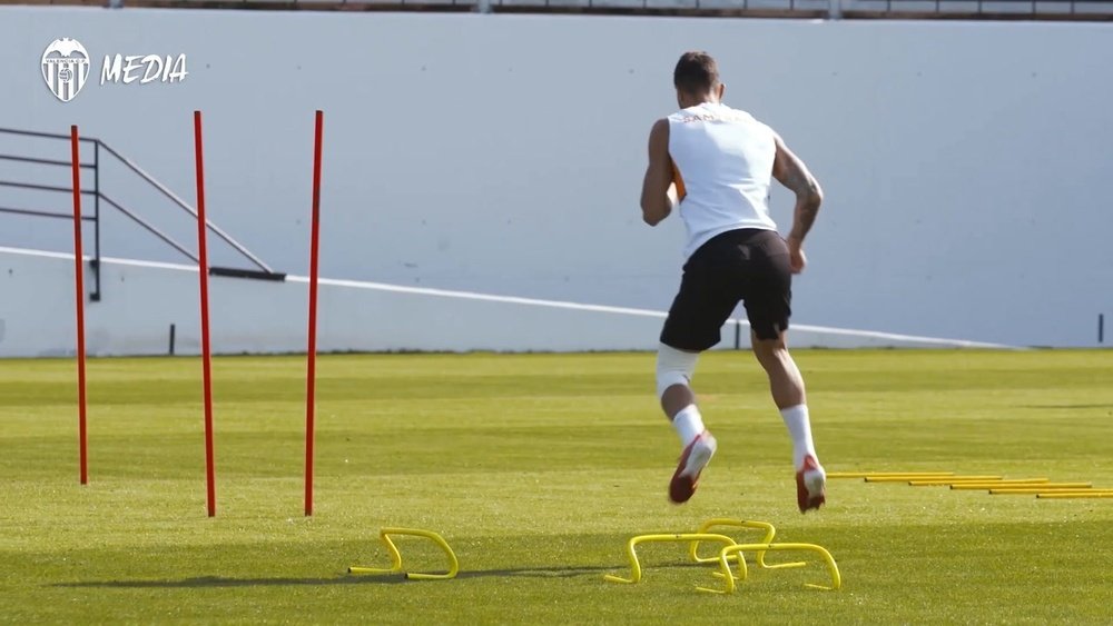 Valencia have been training ahead of the Cadiz match. DUGOUT