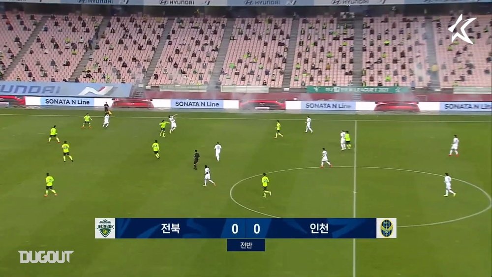 Jeonbuk got a comfortable 5-0 victory over Incheon. DUGOUT