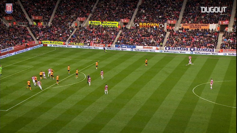 VIDEO: Peter Crouch header secures win vs Wolves. DUGOUT